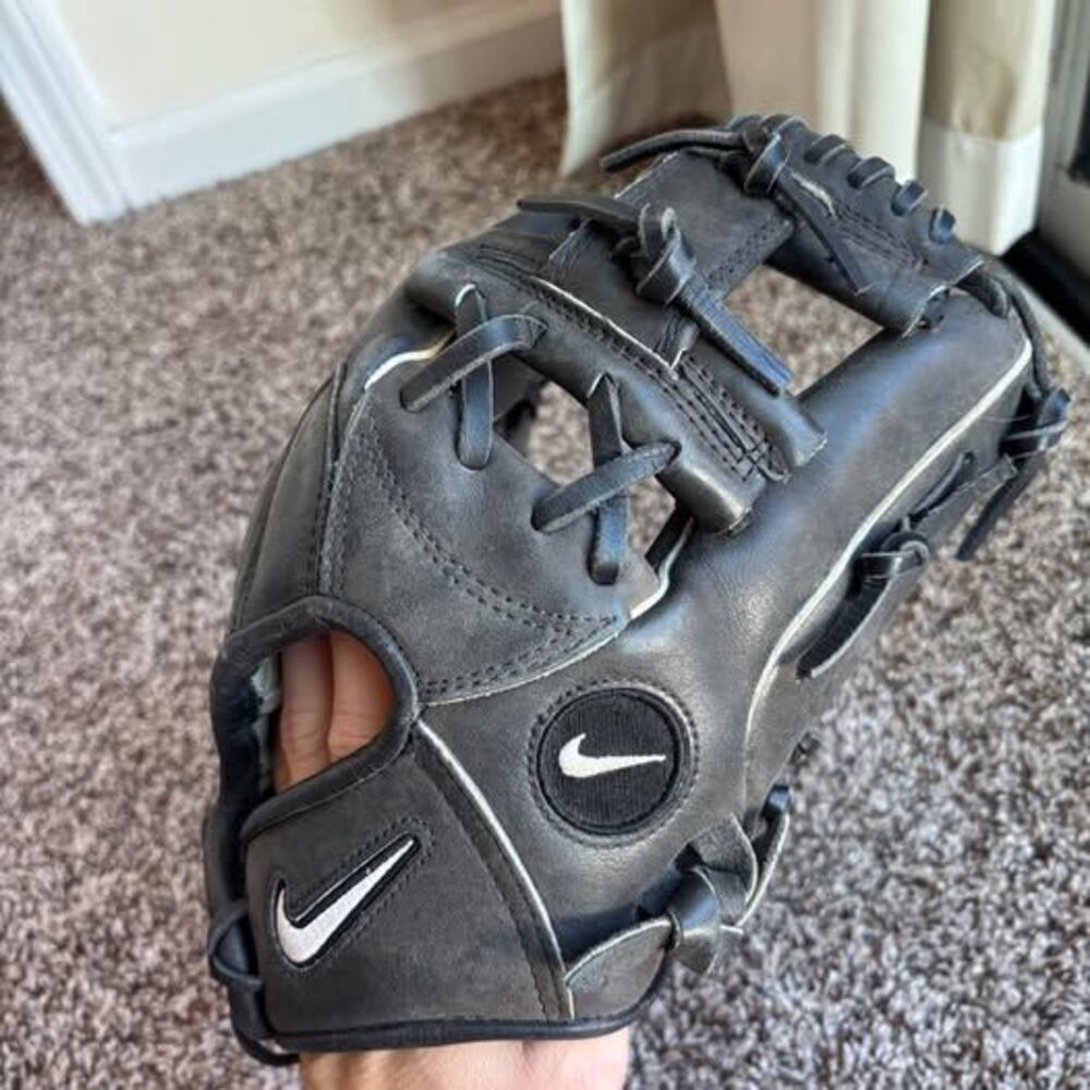 Nike Pro Tradition Baseball Glove 11.5" Model 1150 I-Web RHT Black